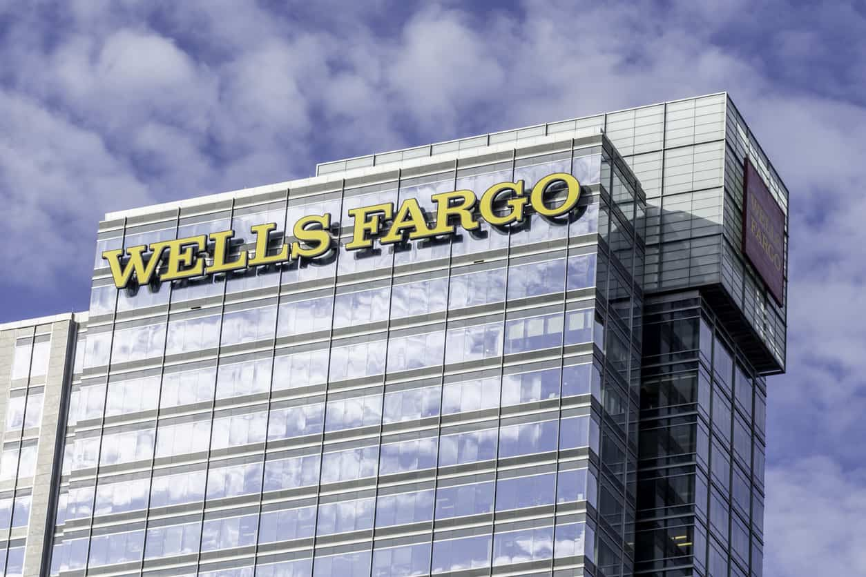 Wells Fargo verlaagt het koersdoel van $80 naar $57 voor Netflix: