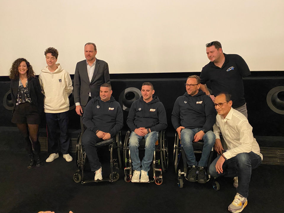 projection Rouler pour vivre .jpeg