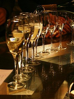 Verres de blanc anglais-déambulations européennes