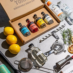 home-cocktail-making-kit-box-5.jpeg