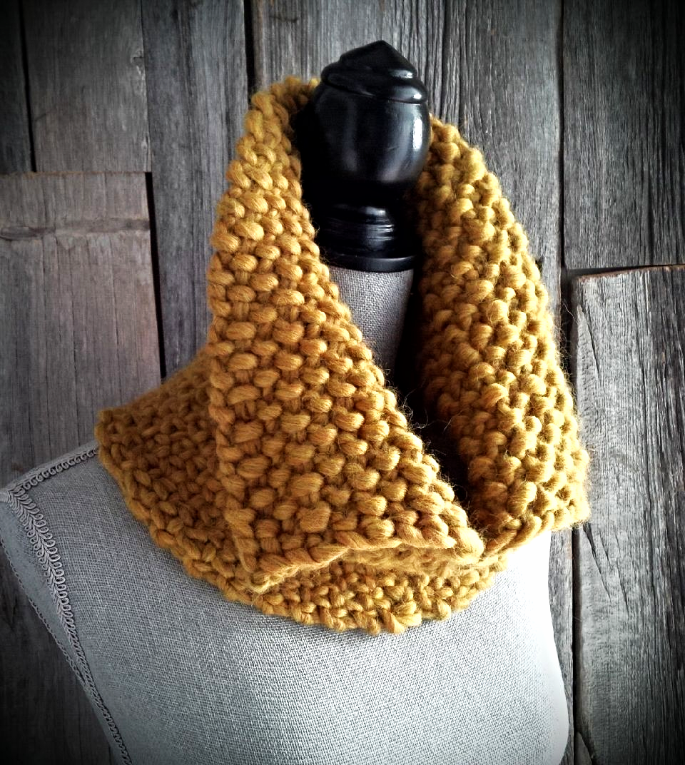 Thumbnail: Peru Wool Collar