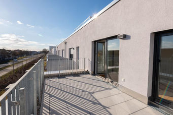 Donaufeldsiedlung Manching - Dachterrasse mit Blick über Manching