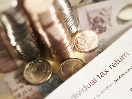 "IRD 시스템 오류, 수천 명 세금 틀렸다"