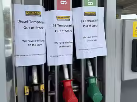 “재고 충분한데 왜 주유소는 비었나”