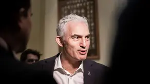 “노동당 출신 장관이 NZ First로?”