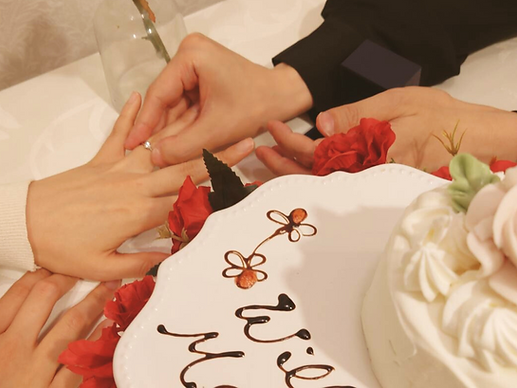 プロポーズとメッセージプレートケーキ