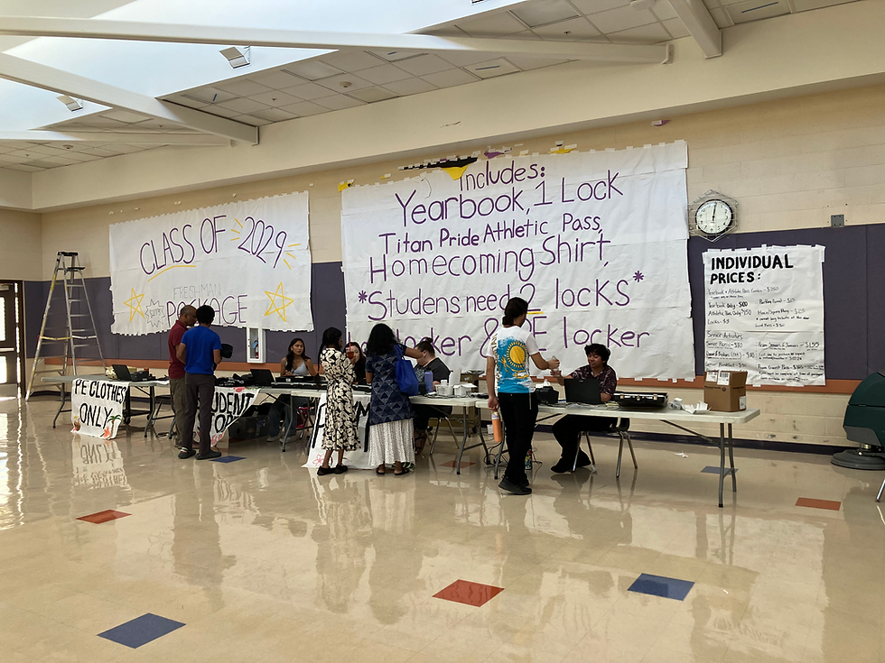 Photo by Khanh Do | Parents and students line up to purchase Maze Day packets.