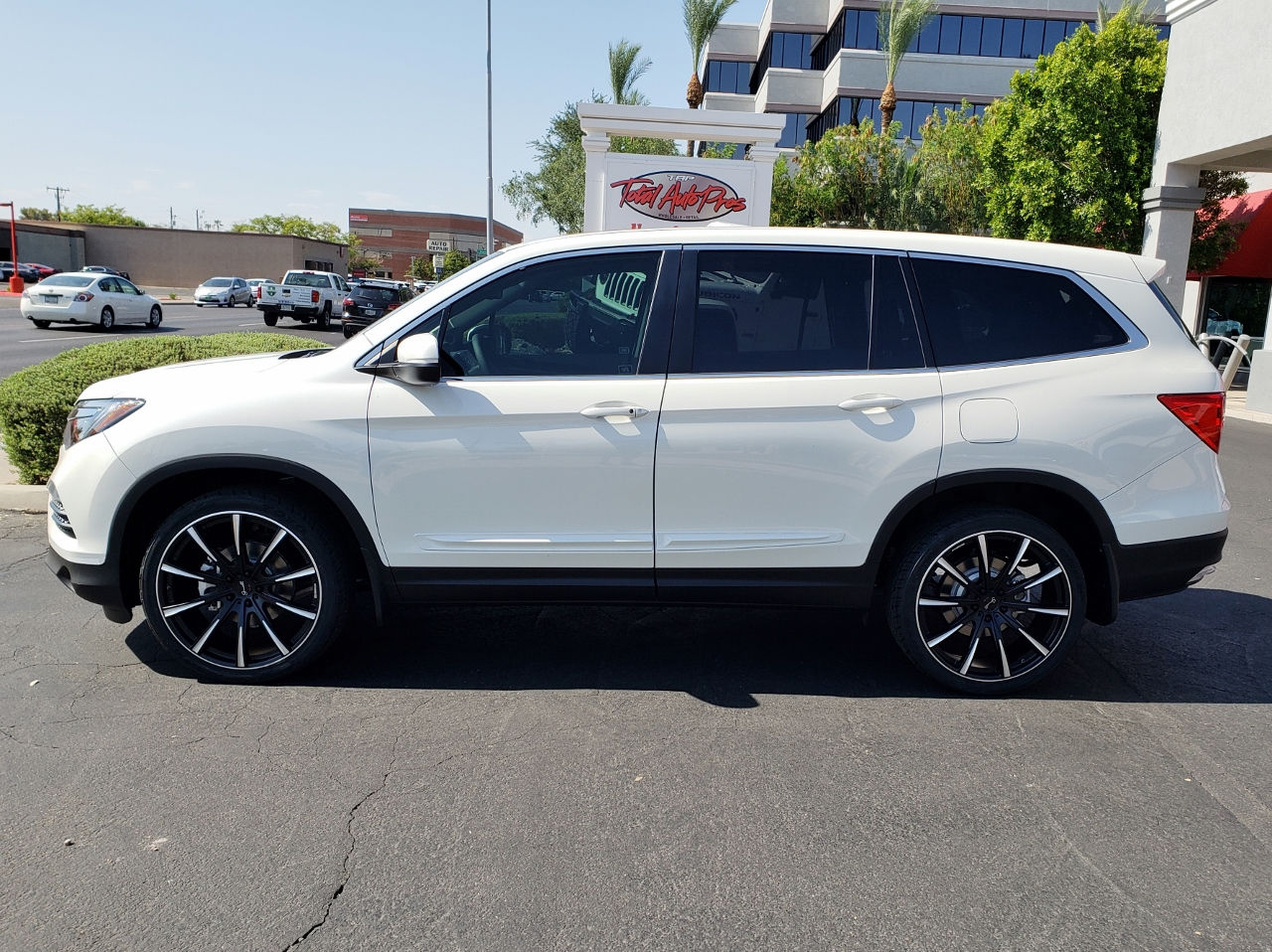 2018 Honda Pilot White