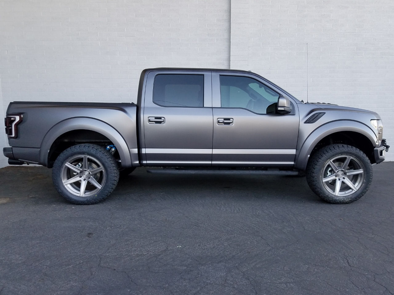2017 FORD RAPTOR MATTE GREY