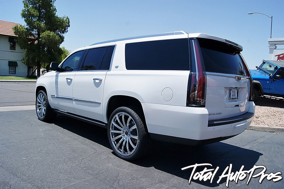 2016 Cadillac Escalade Custom Wheels