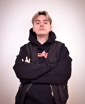 Jonathan Ozr.png