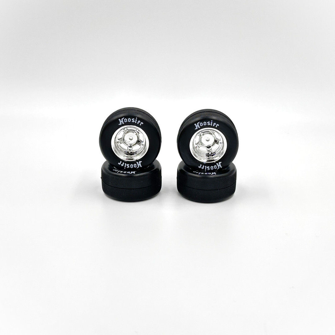 1RC Racing FR/RR Soft Tires & Chrome Wheels, 1/18 Asphalt LM (4)