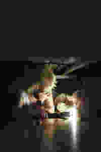 child scared of the dark