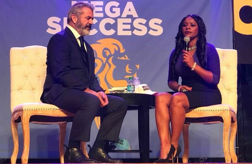 HAZEL INTERVIEWING MEL GIBSON