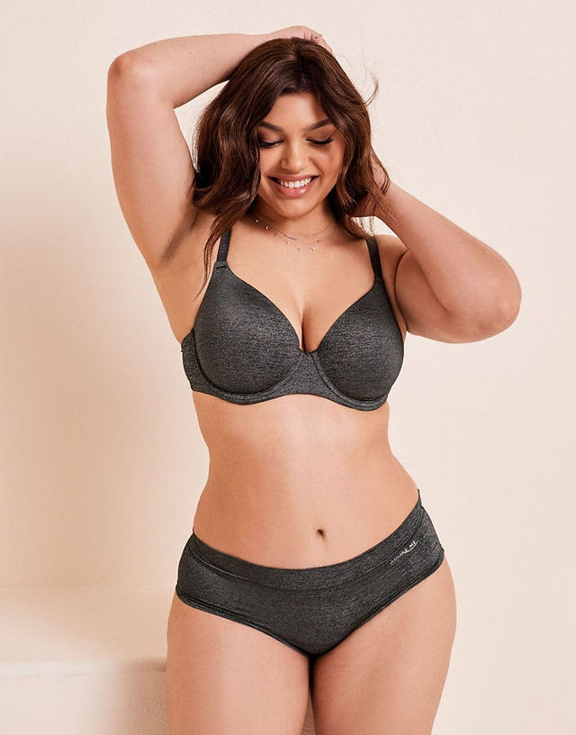 moda-intima-adore-me