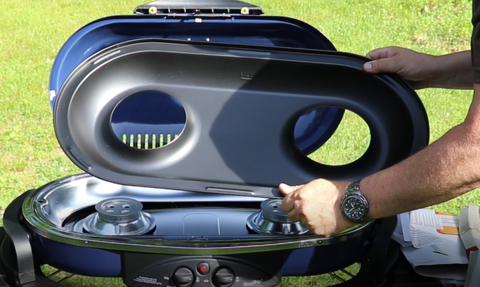 Coleman RoadTrip LX removeable grease tray