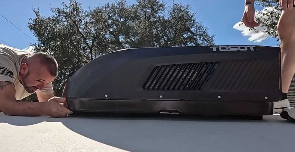 Tosot 16k RV AC with heat pump roof unit