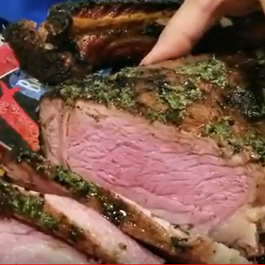 Grilling the Perfect Tomahawk Cowboy Ribeye Steak with Garlic Butter