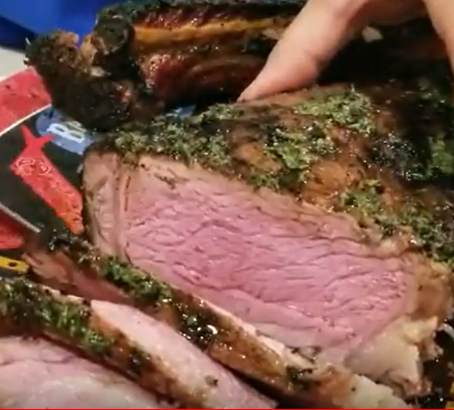 Grilling the Perfect Tomahawk Cowboy Ribeye Steak with Garlic Butter