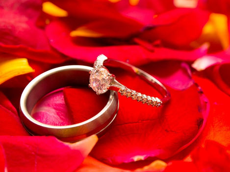 Platinum Diamond Engagement Rings