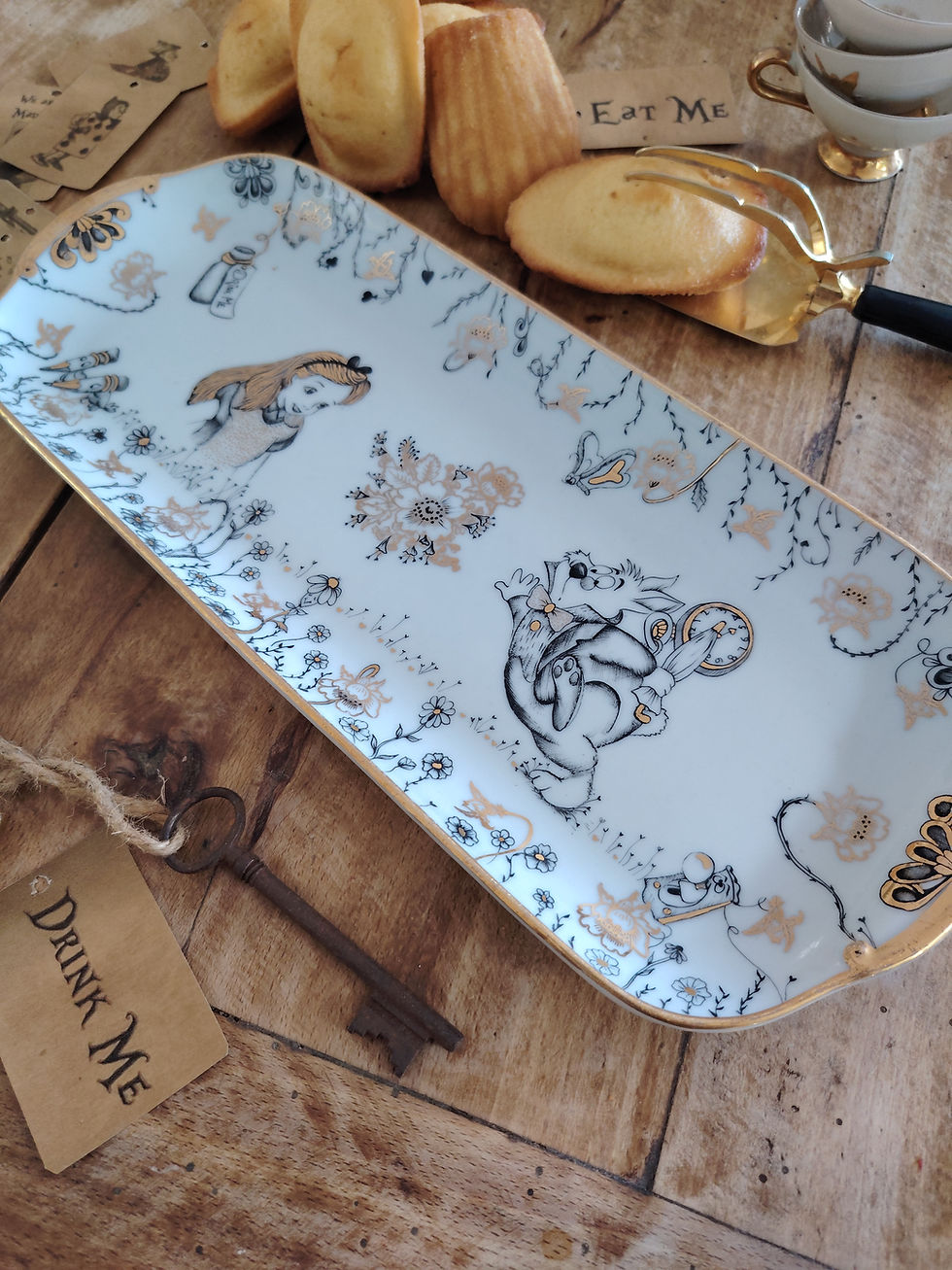 Miniature : Plat à cake - Un peu de non sens