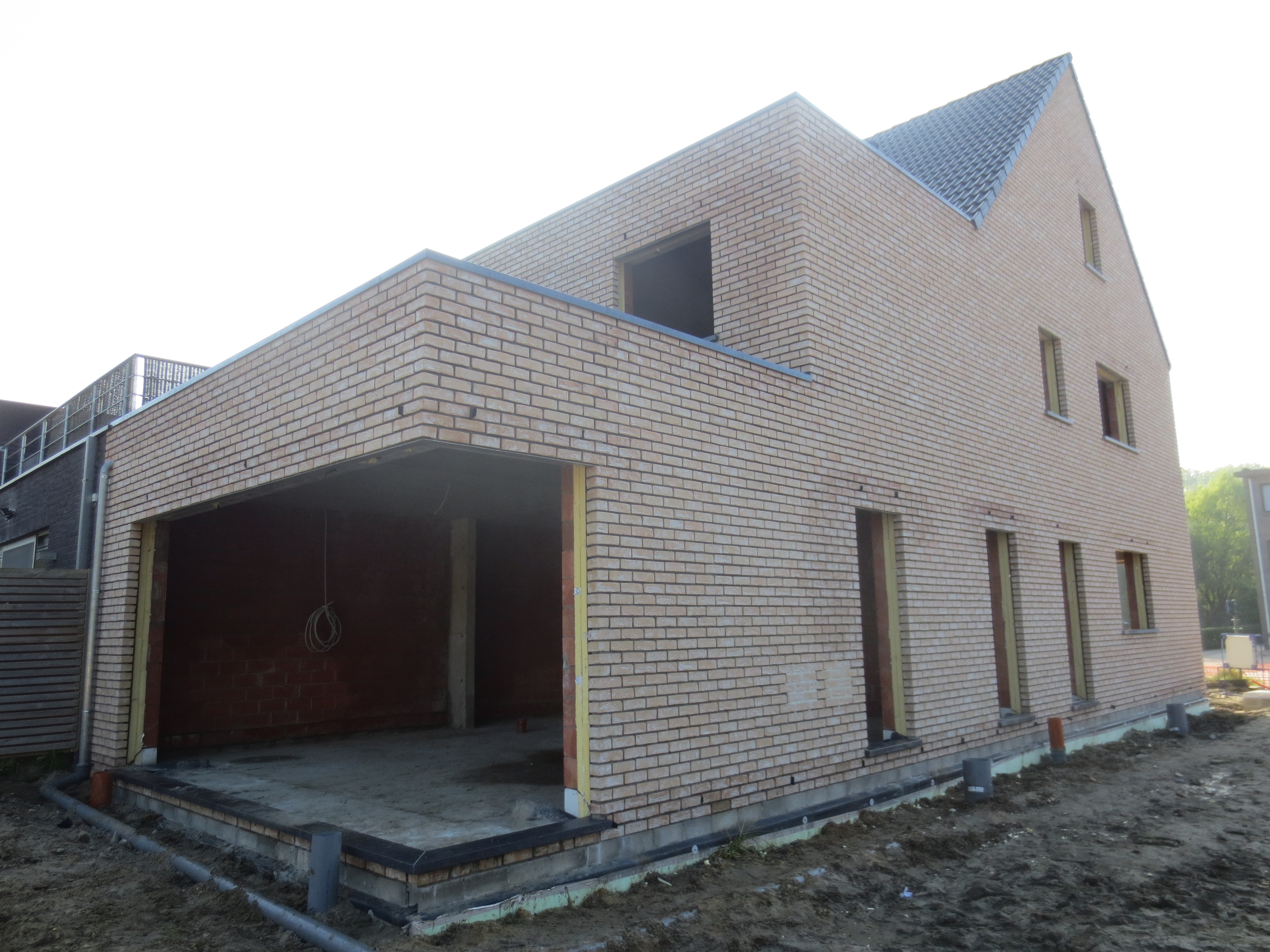 Ruwbouw klaar! Enkel voegstaal nog kiezen