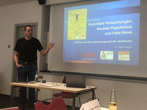 Vortrag „Autoritäre Versuchungen“ mit der agah