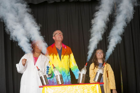 Liquid nitrogen science show with fog geysers at a primary school in the Blue Mountains NSW with students participating