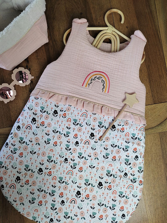 Gigoteuse 3/6 Mois Rose Et Dorée "Pimprenelle" | Eno & Co