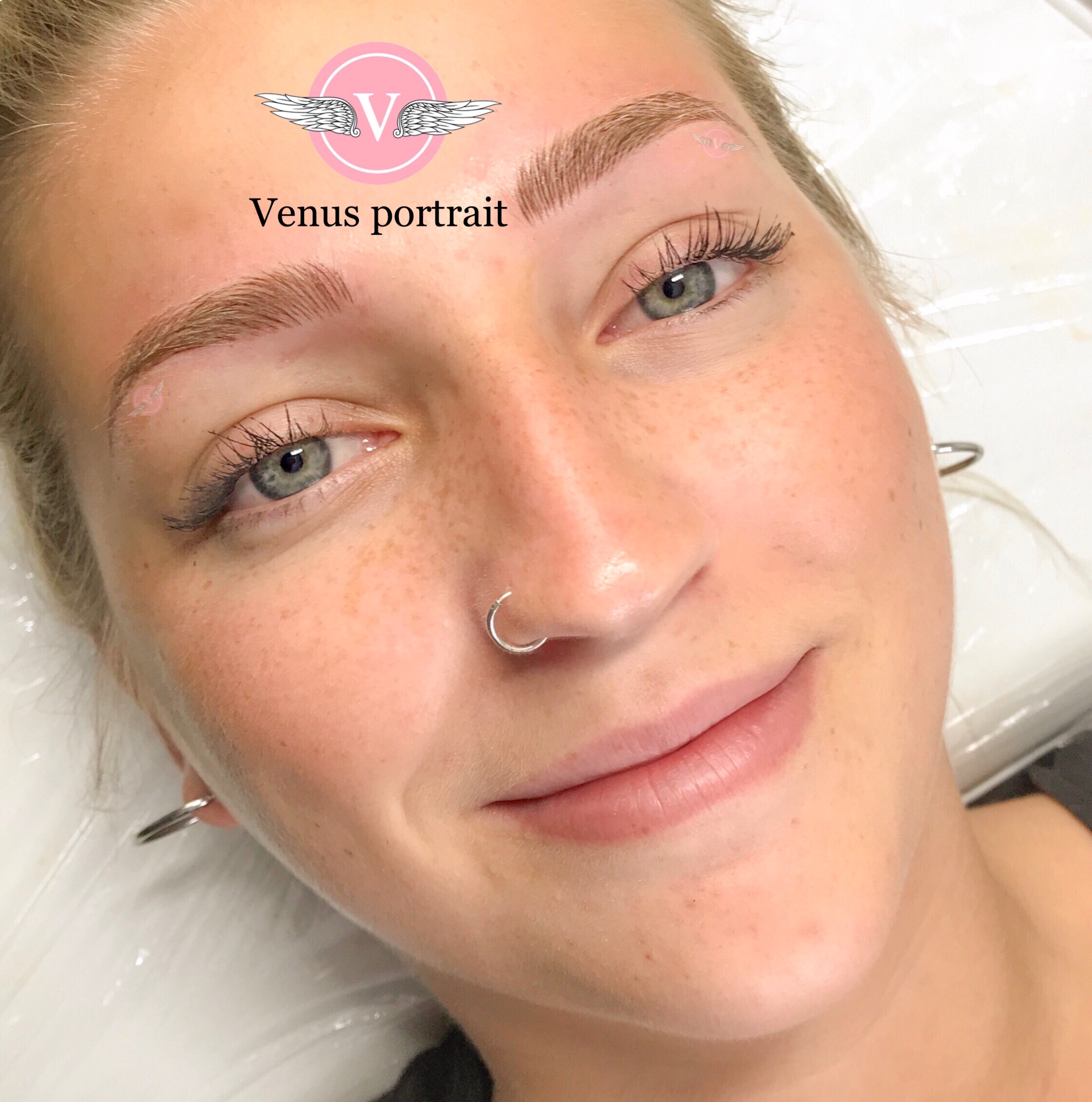 Microblading bei Venus Portrait