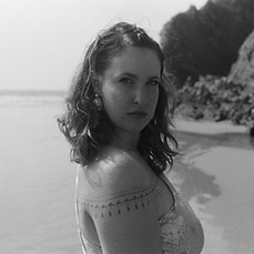 Sirenes_Tribute_and_Engaged_0697.jpg
