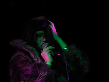 Photo Gallery: Leila Lamb @ The Middle East