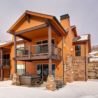 Back deck & hot tub
