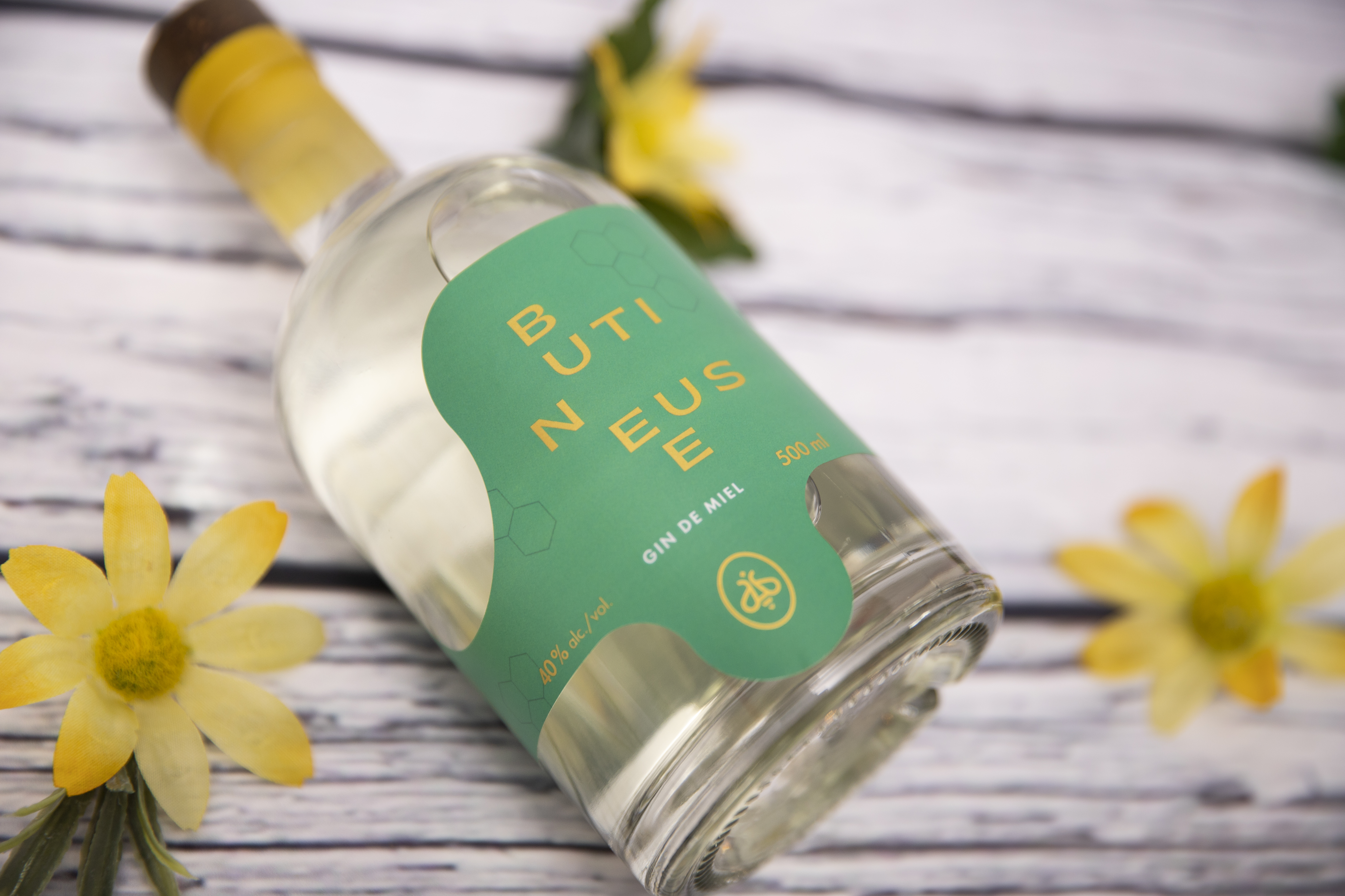 Butineuse - Gin de miel boréal