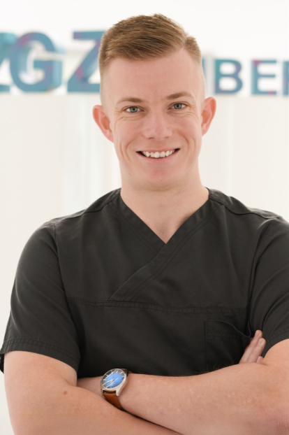 Dr. Julian Lexmann