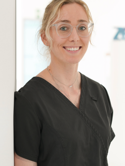 Dr. Lena Großmann