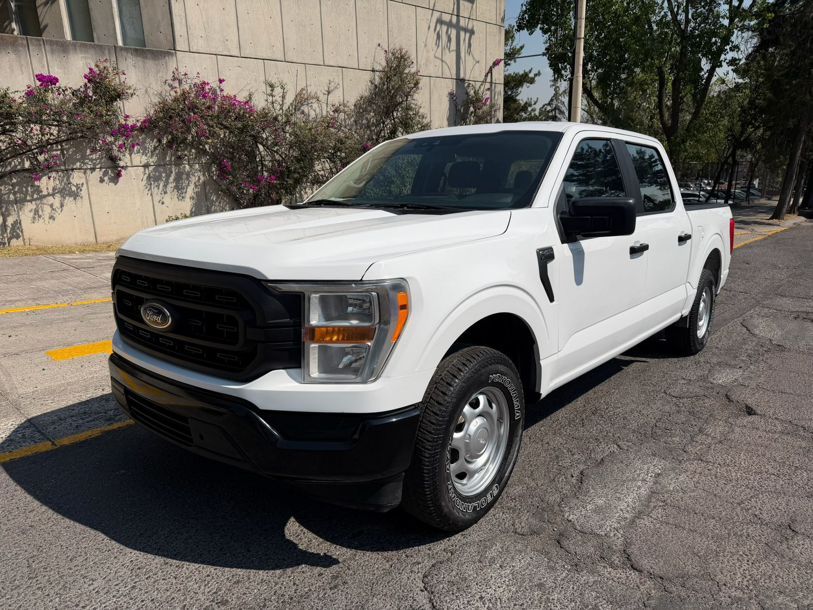 Ford F-150 V6 2021
