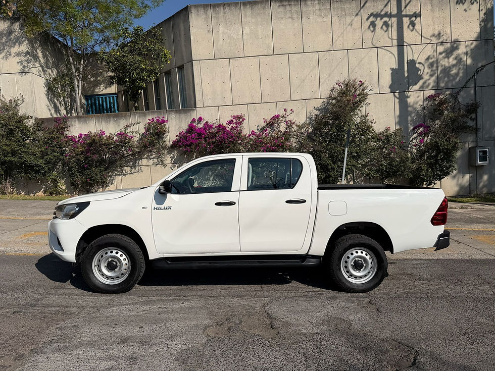 Miniatura: Toyota Hilux 2019