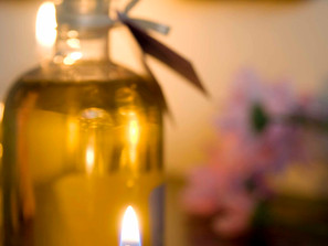 Essential Oils For Anxiety and Stress | Acheloa Wellness