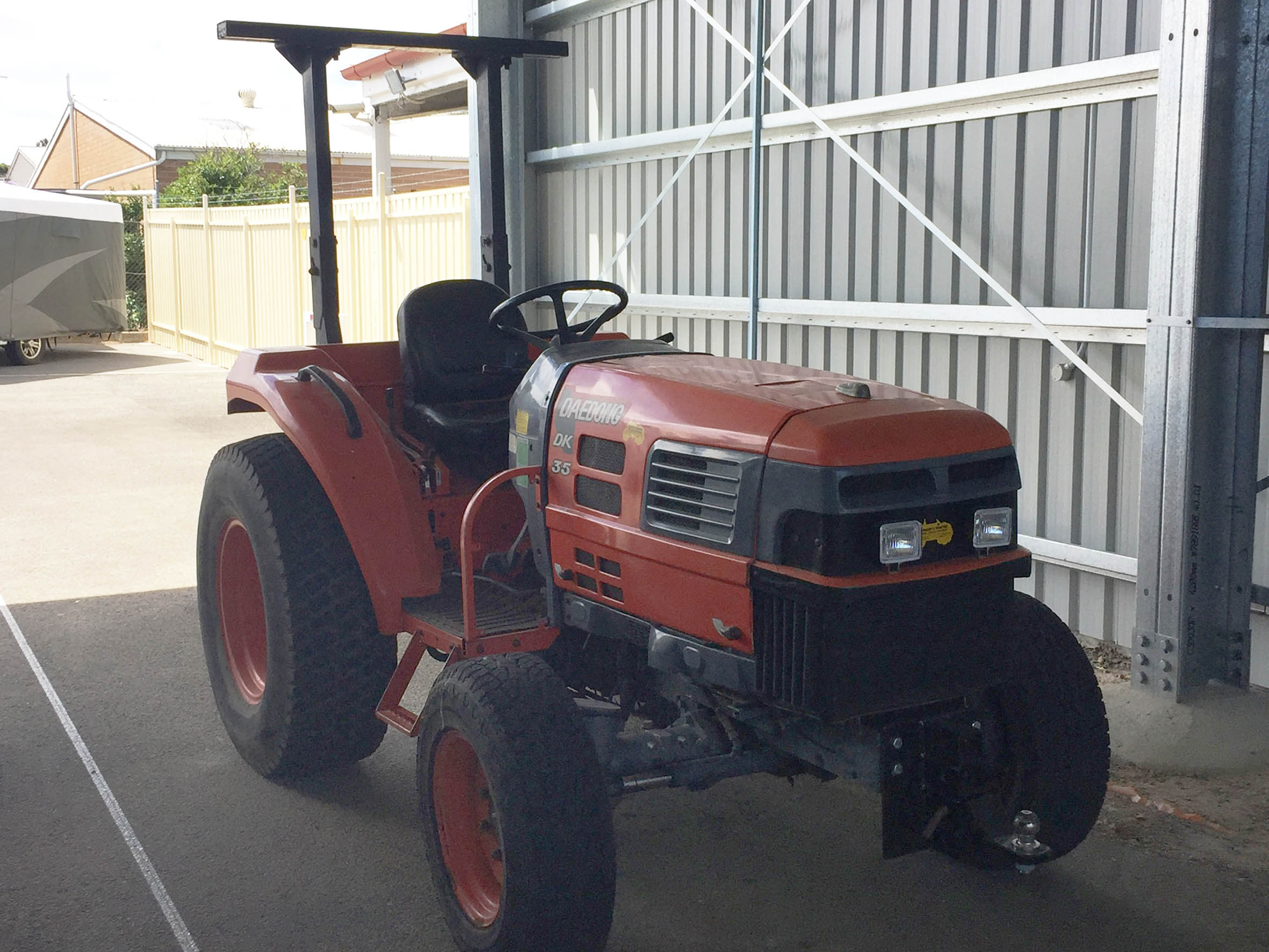 pittsburgh automotive 1500 lb. capacity atv/motorcycle