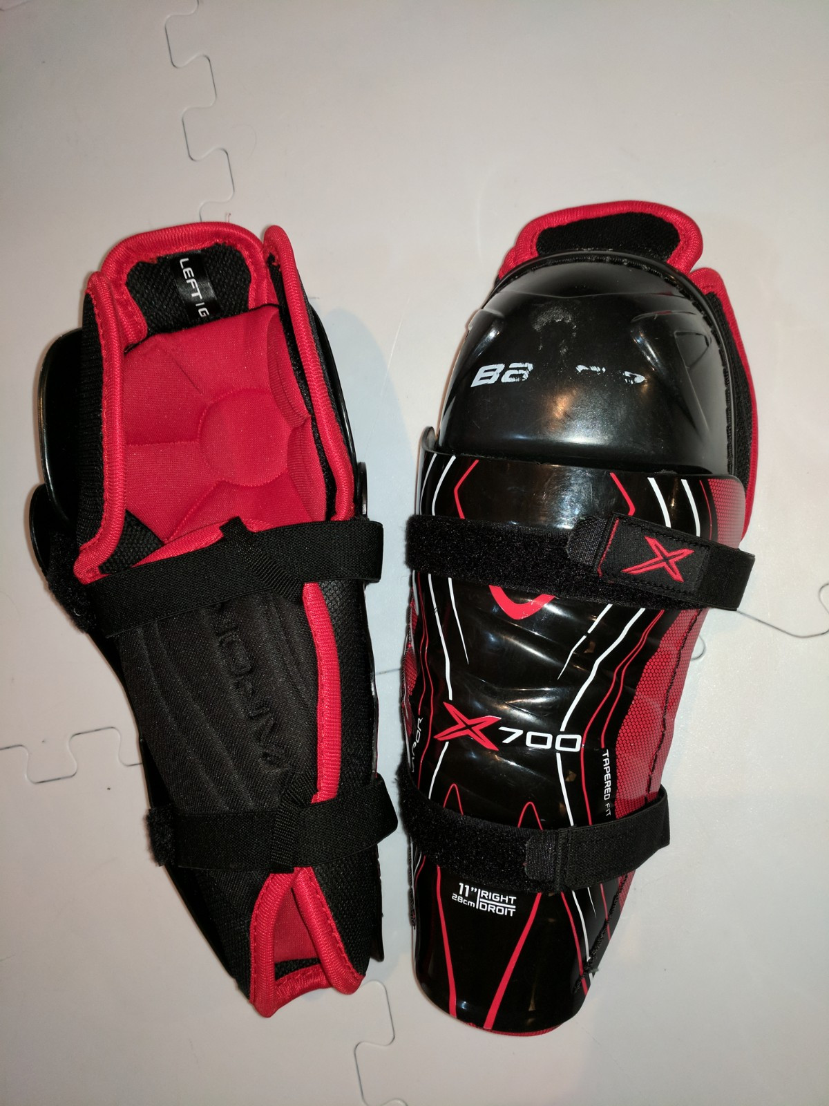 Bauer Vapor x700 Shinpads 11" 28cm