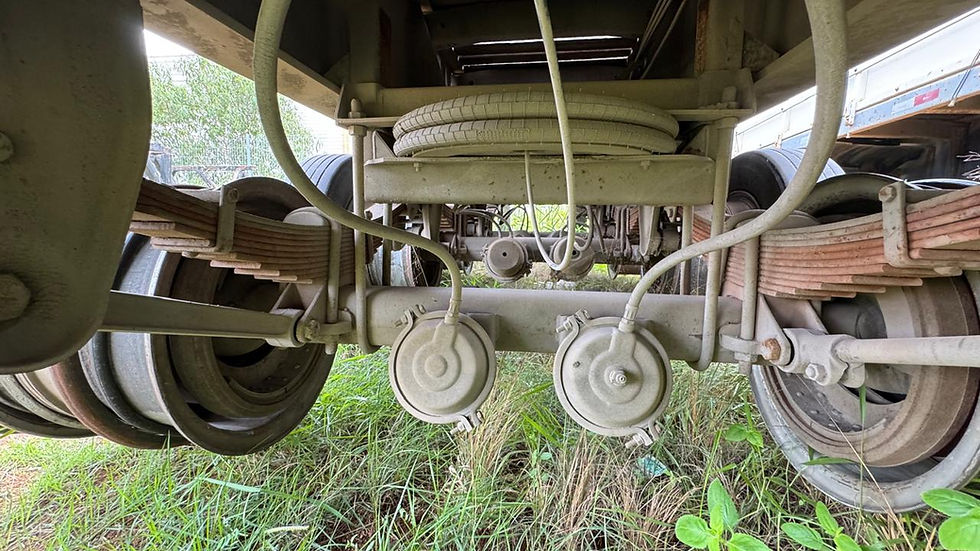 Miniatura: Carreta 3 Eixos Juntos Porta Container Randon 08/08 - 4154