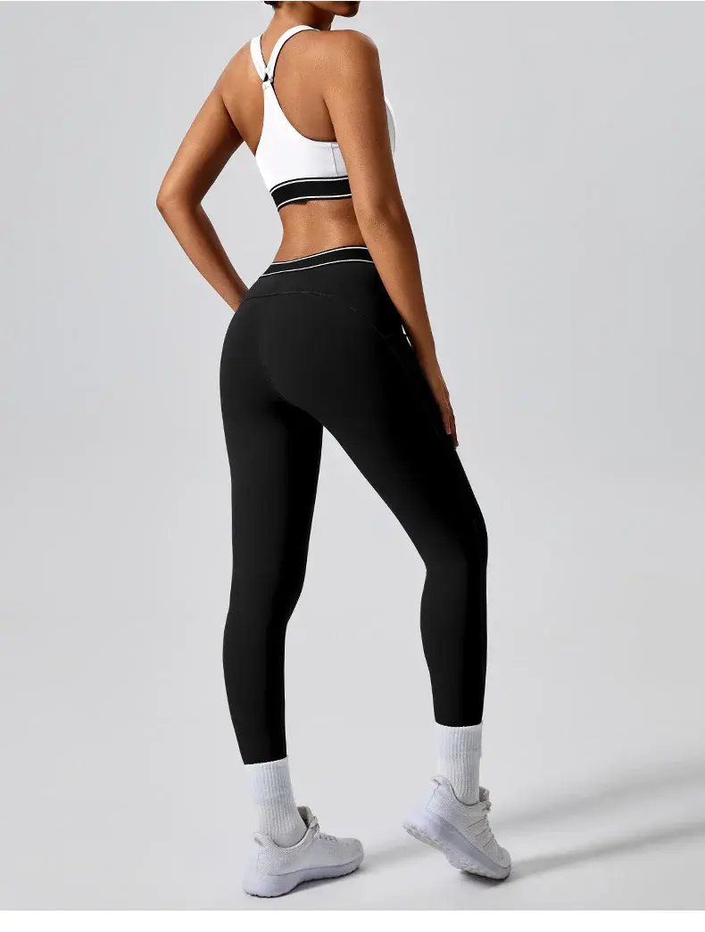 Thumbnail: Sia Conrast Bra Top & Leggings Set