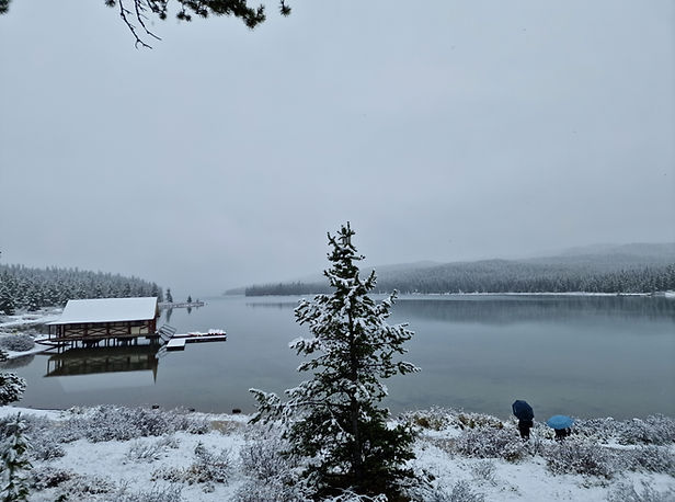 Maligne Lake