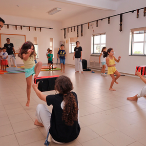 Aulas de capoeira no Educ’arte