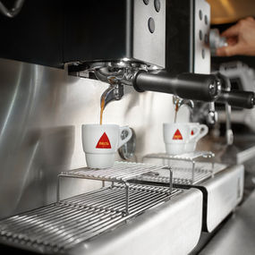 A Delta Cafés volta a ser o café oficial da Gala do Guia Michelin Portugal 2026