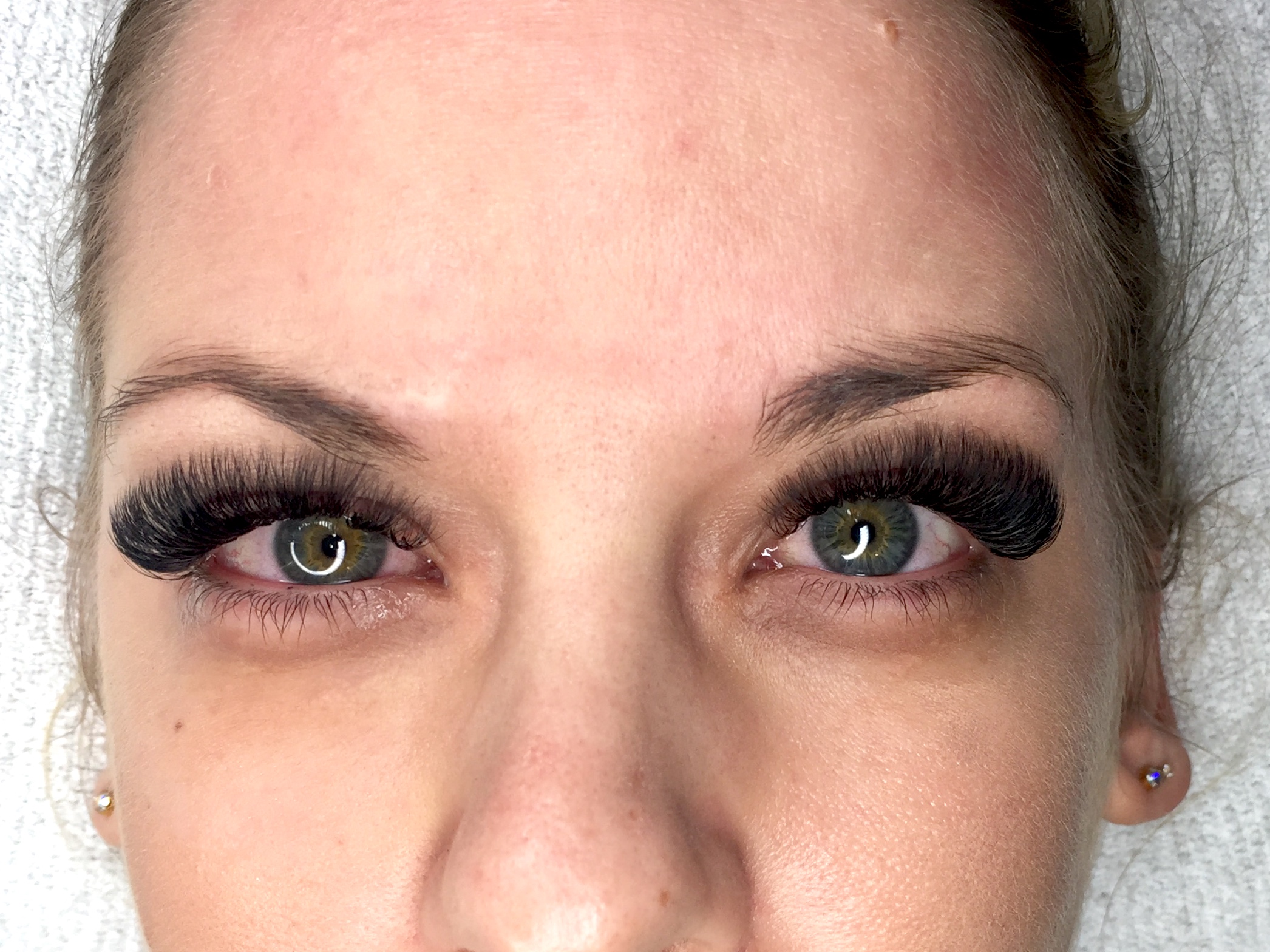 Russian Volume Eyelash Extensions