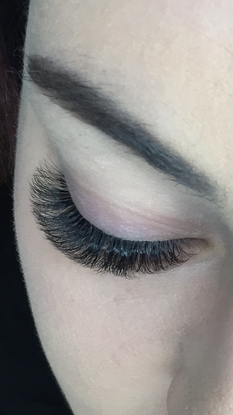Russian Volume Eyelash Extensions