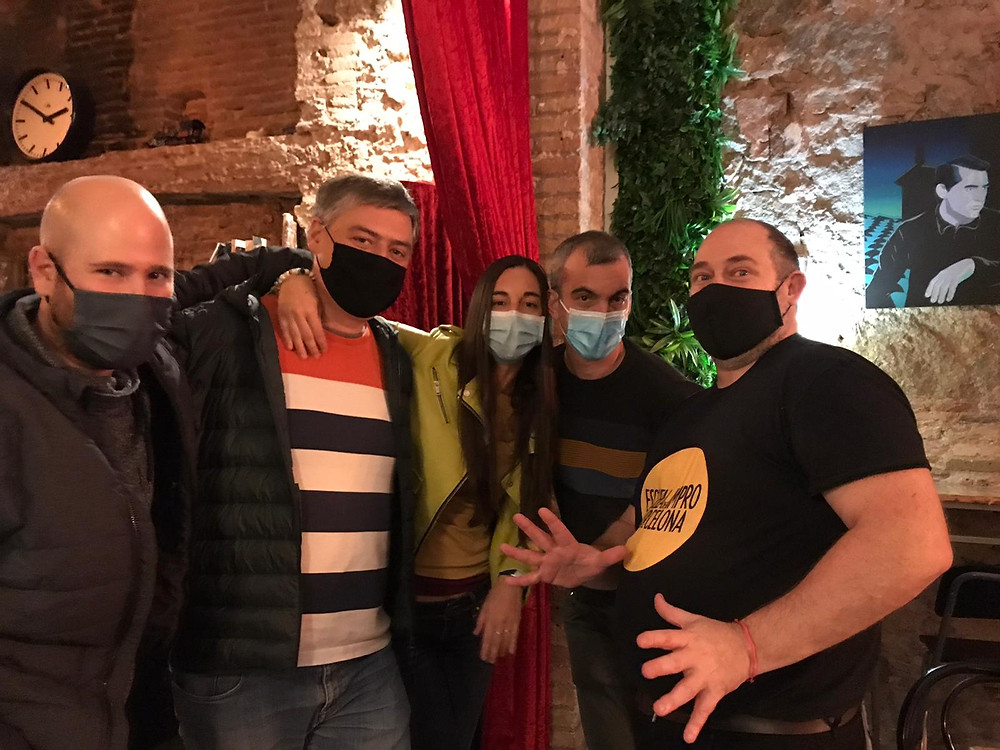 Asier, Mariano, Marina y Martí recordando anécdotas con Franco Maestrini