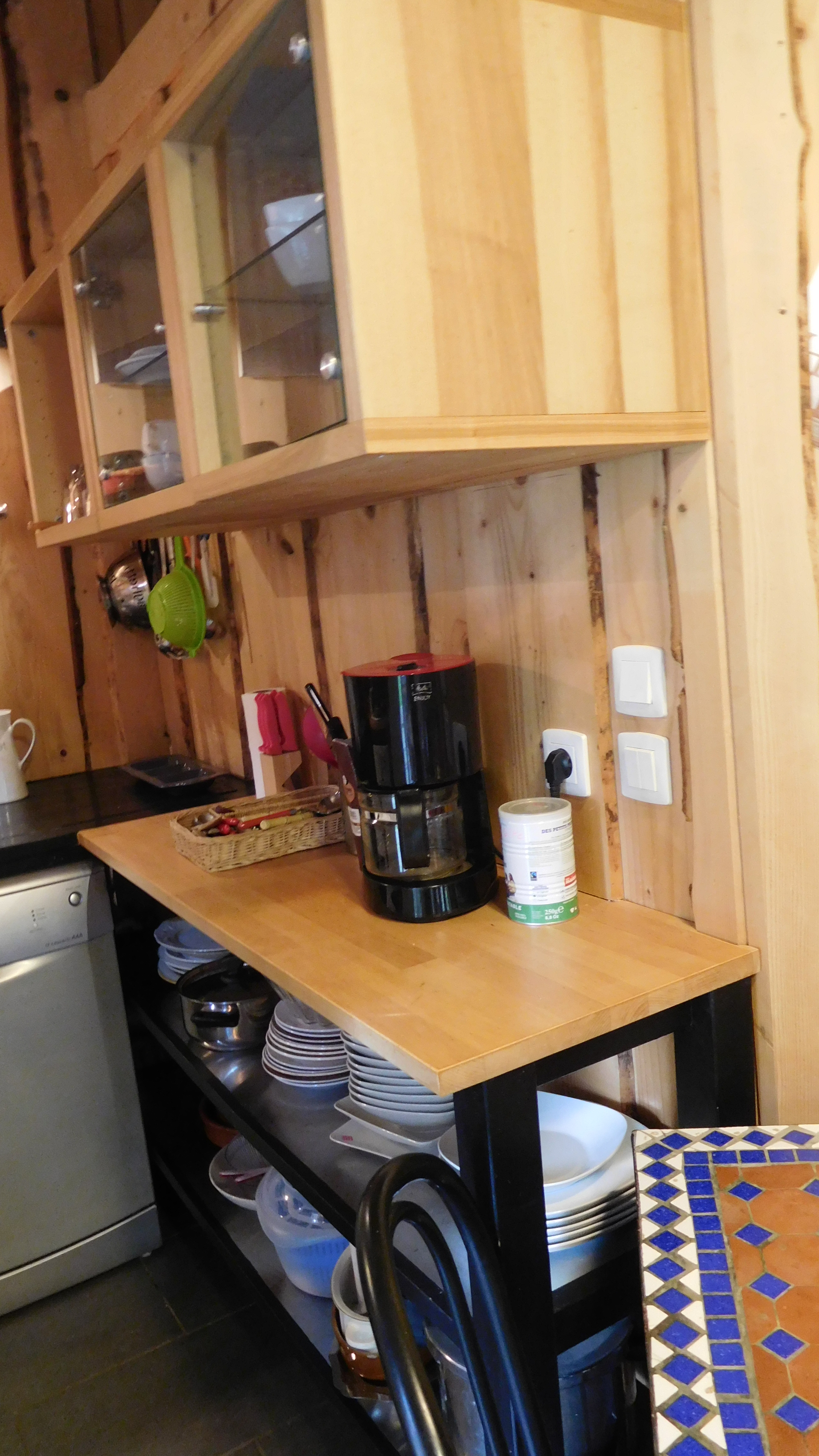 Cuisine kitchenette équipée